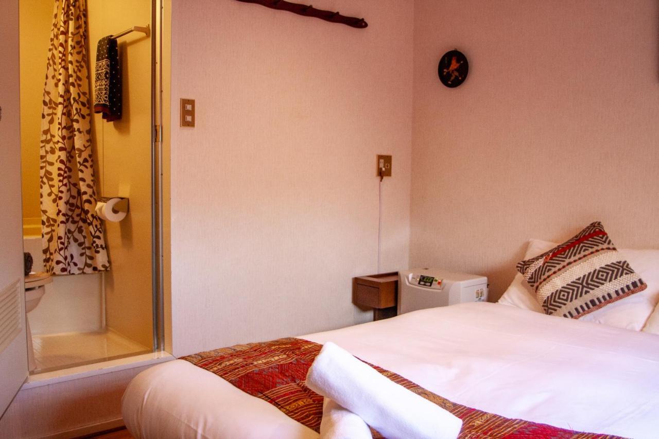 Penke Panke Lodge And Apartments Hakuba Extérieur photo