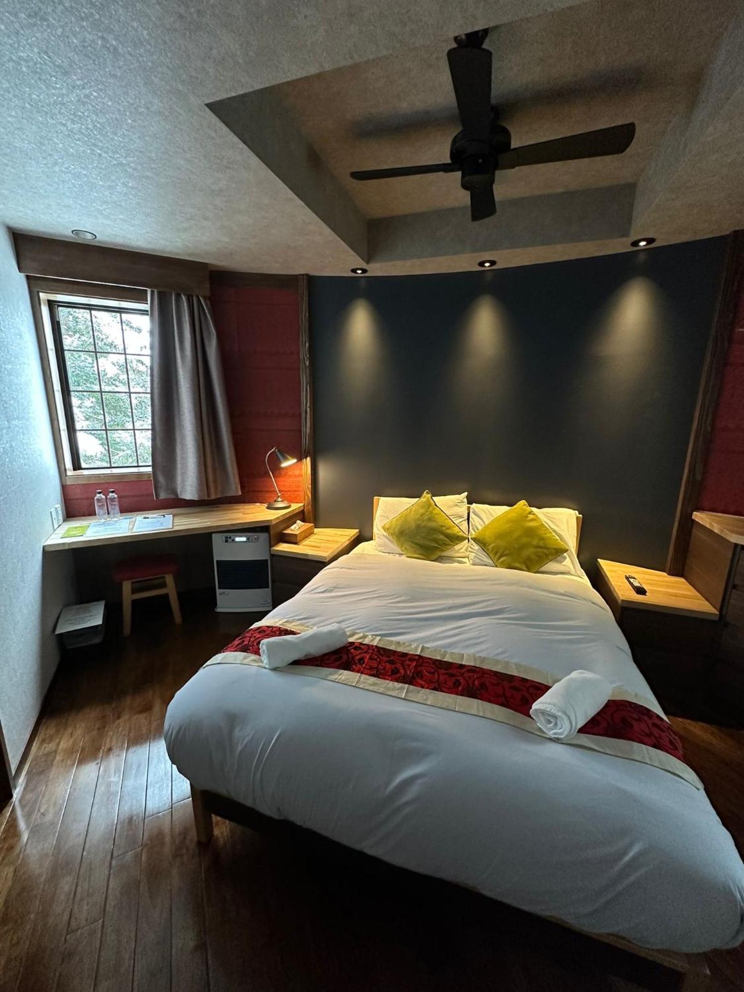 Penke Panke Lodge And Apartments Hakuba Extérieur photo